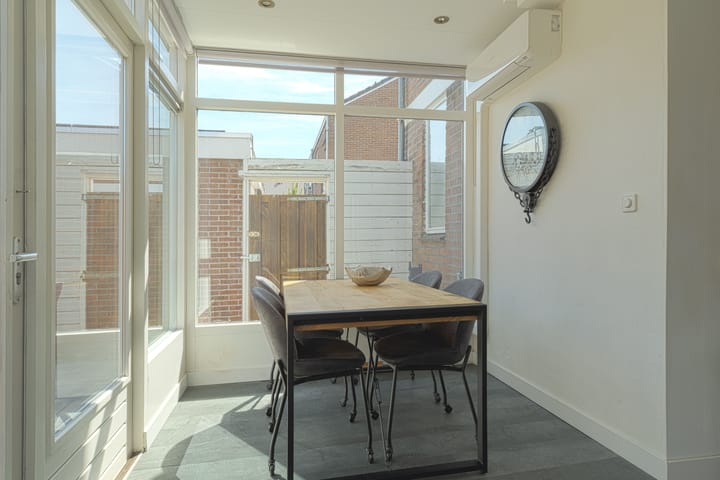 Foto 16 van Maasstraat 19