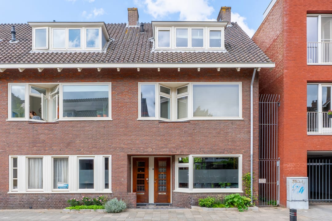 Foto 1 van Van Koetsveldstraat 84