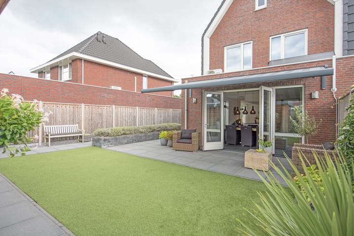 Foto 30 van Zomerappel 25