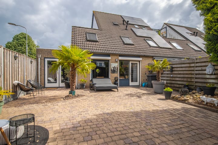 Foto 30 van Castor 19