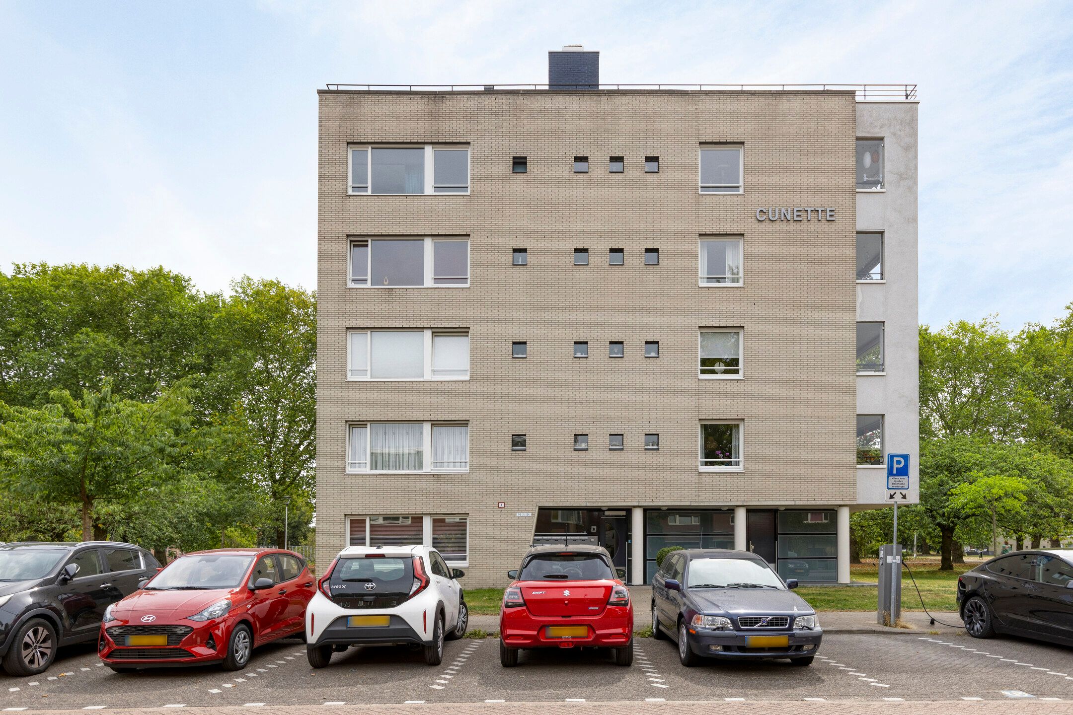 Foto 24 van Henriette Ronnerstraat 124