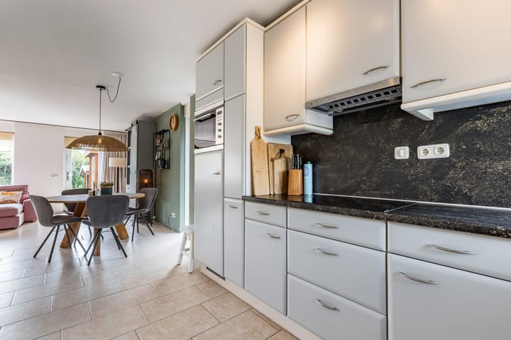 Photo 5 of Vliewint 34