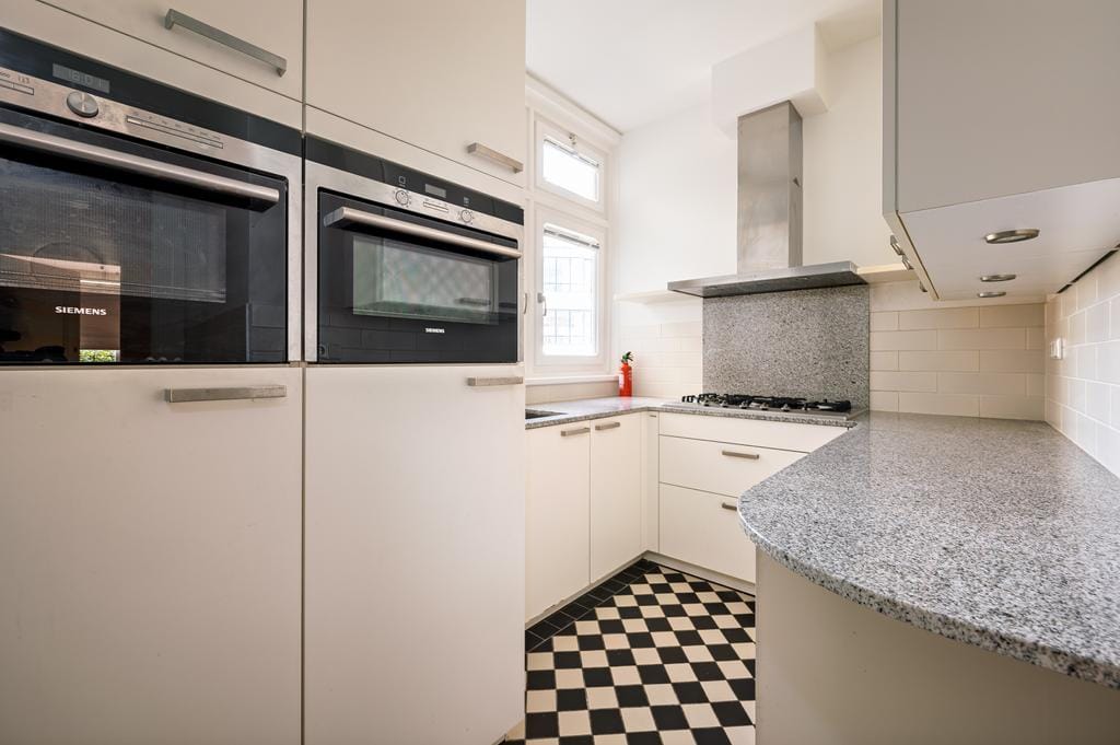 Photo 20 of Rubensstraat 41-C