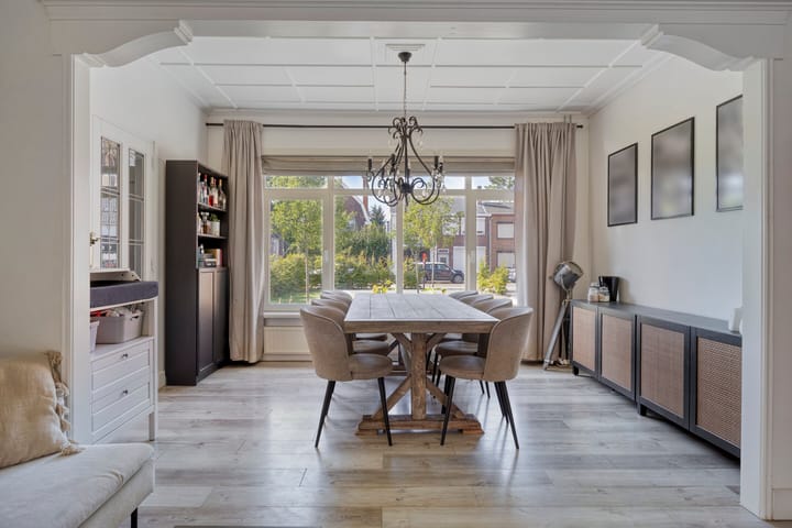 Photo 3 of Wilhelminastraat 19