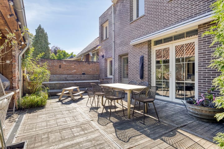 Photo 17 of Wilhelminastraat 19