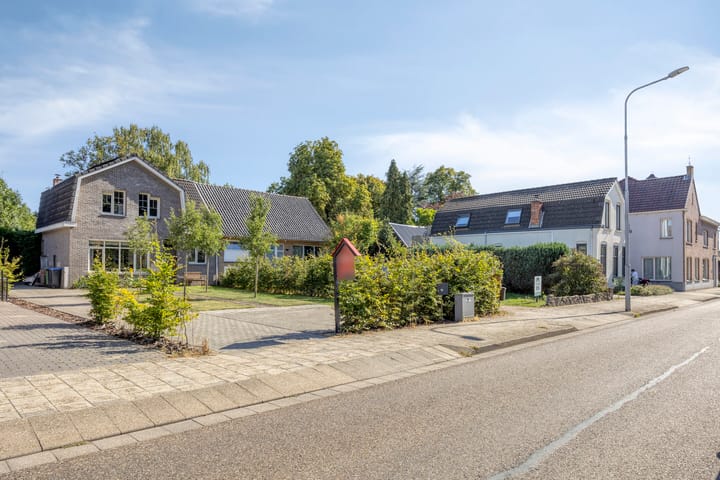 Photo 26 of Wilhelminastraat 19