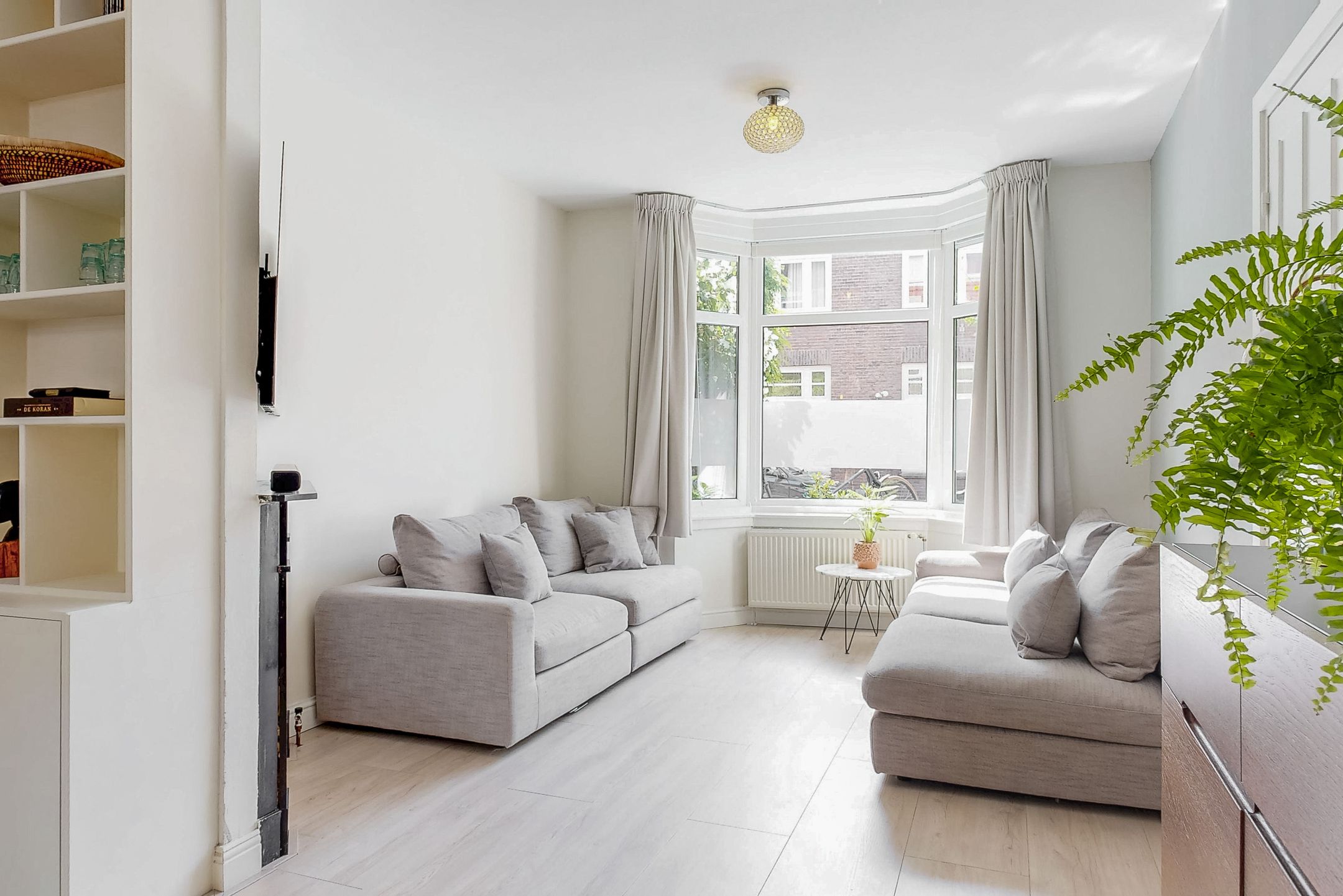 Photo 12 of Bolstraat 26
