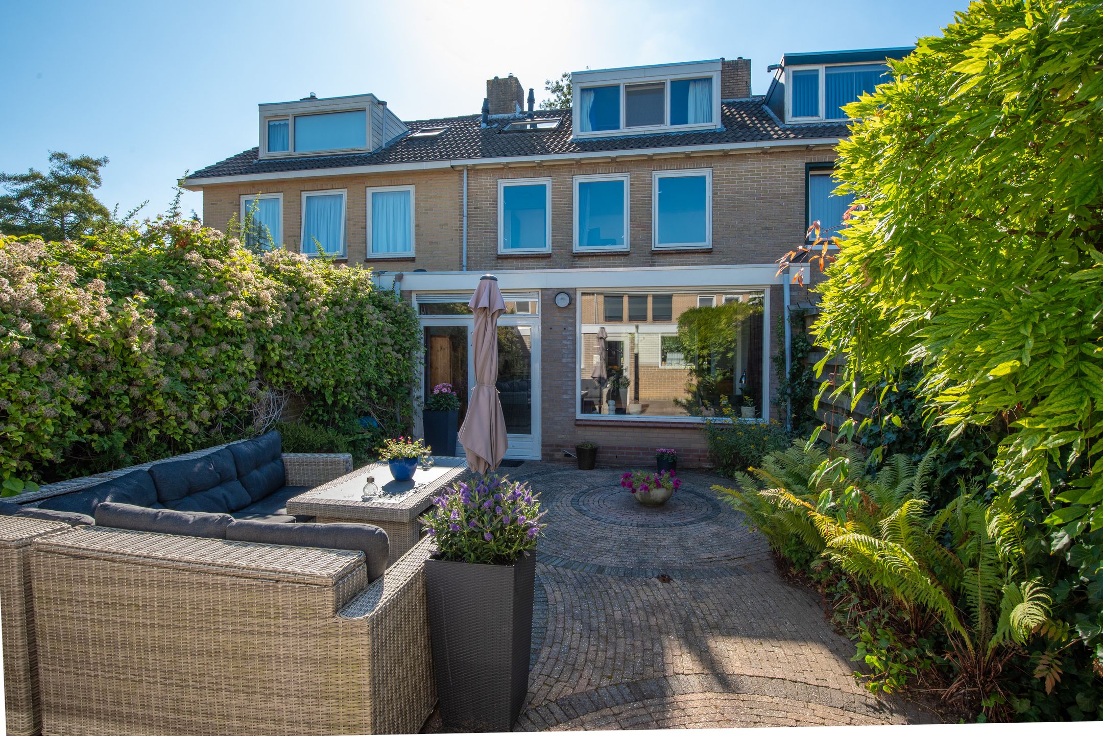 Foto 3 van Elzenlaan 6