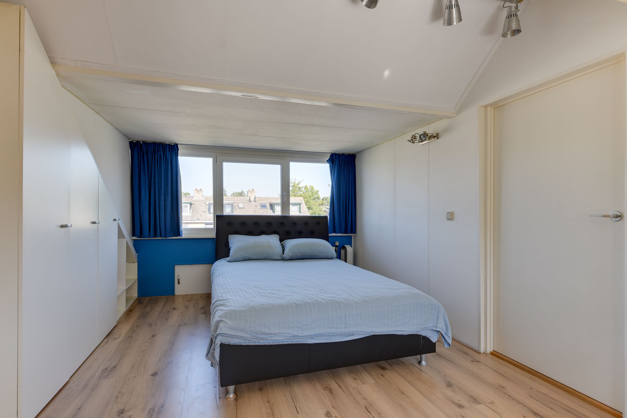 Foto 33 van Elzenlaan 6