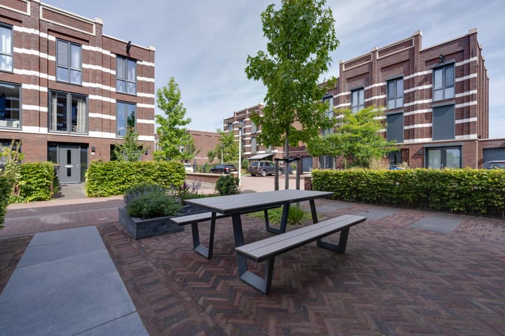 Foto 9 van Thalassa 17