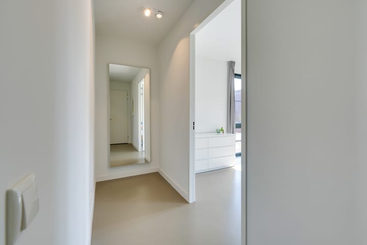 Foto 40 van Thalassa 17