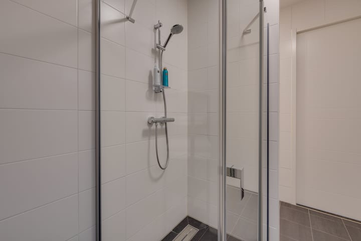 Foto 72 van Thalassa 17