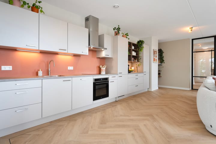 Photo 3 of Klokkengieterlaan 9-306