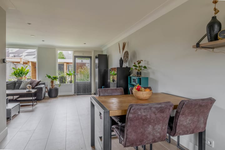 Foto 8 van Hermelijnweide 18