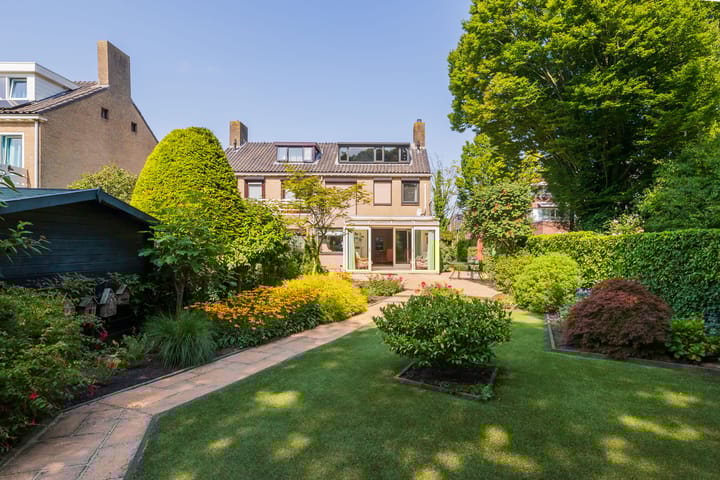 Foto 2 van Piustuin 22