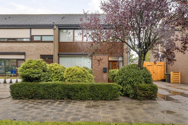 Photo 1 of Europalaan 53