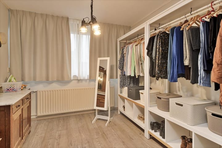 Photo 15 of Europalaan 53