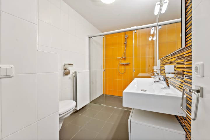 Foto 32 van Enkhuizensestraat 19-F