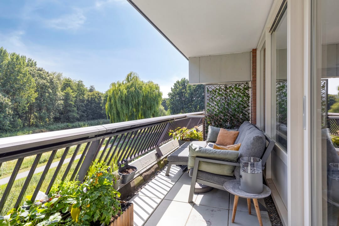 Foto 23 van Louvre 152