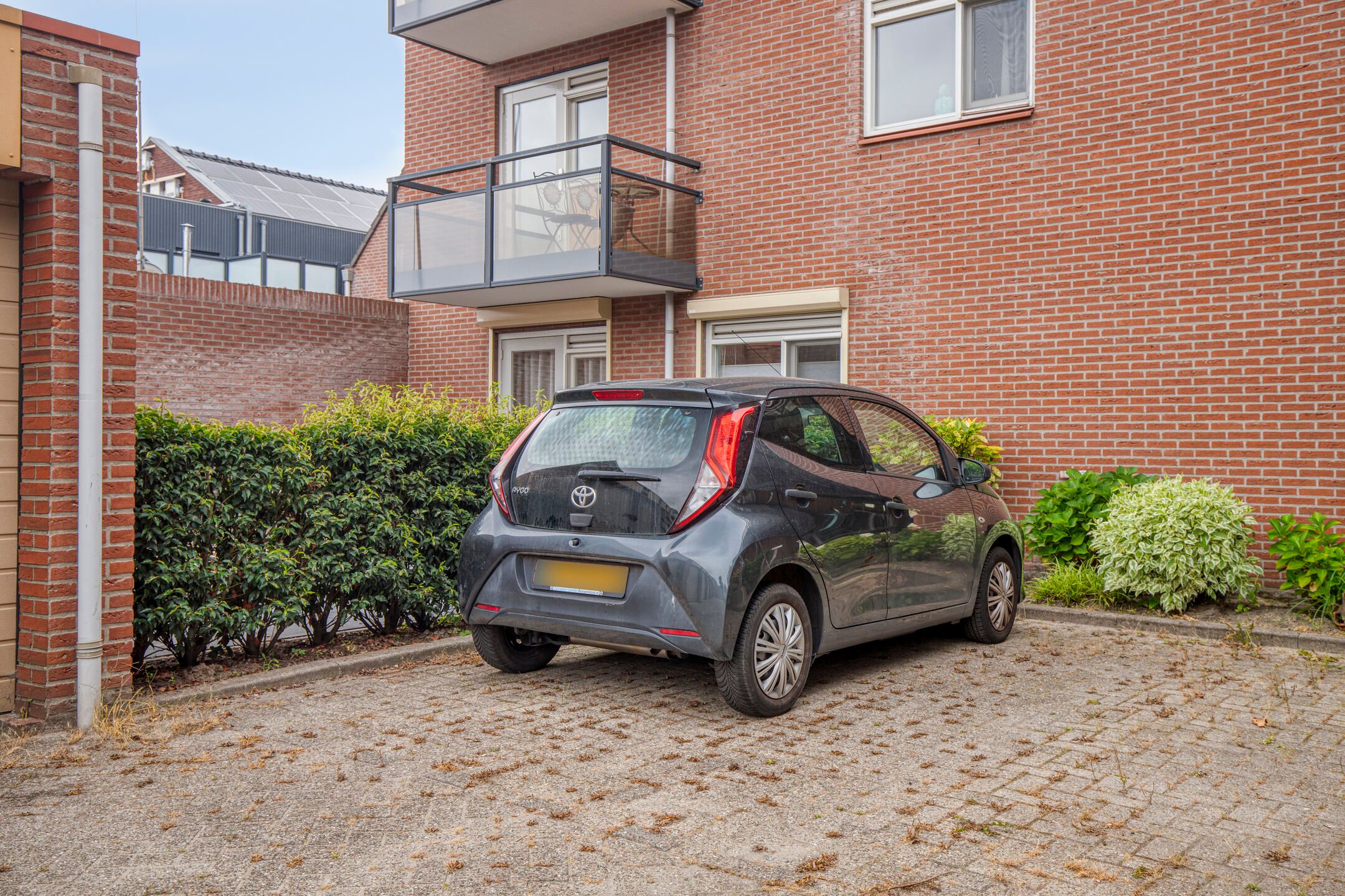 Photo 18 of Burgerhoutsestraat 35