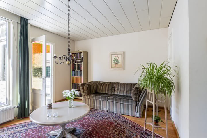 Foto 12 van Surinamesingel 21