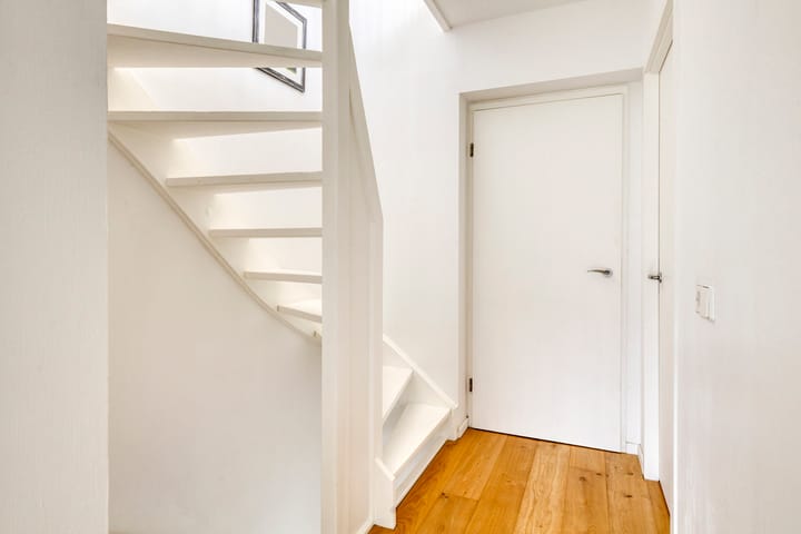 Photo 12 of Fluitekruid 7