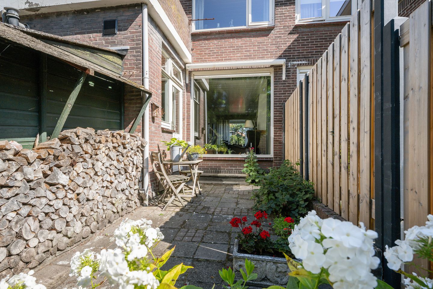 Foto 19 van Surinamesingel 21