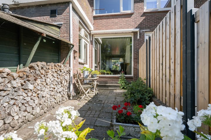 Foto 19 van Surinamesingel 21