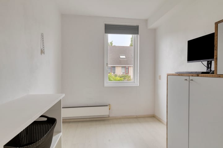 Photo 18 of Fluitekruid 7