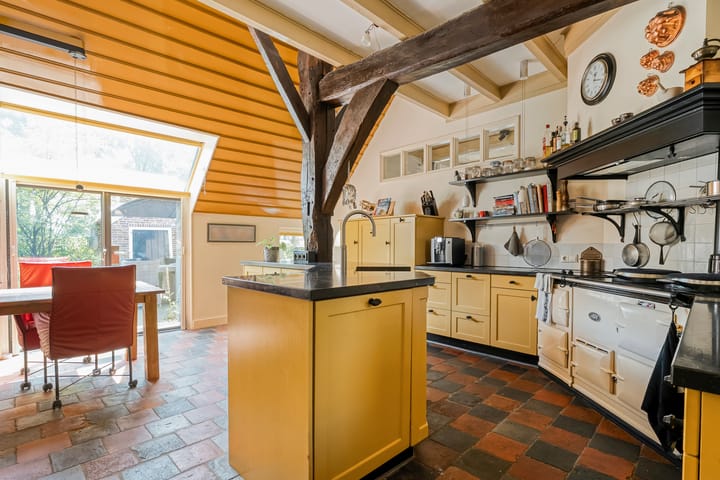 Photo 4 of Westeinde 51