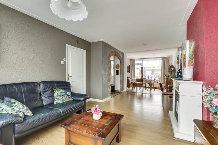 Foto 3 van Titus Brandsmastraat 31