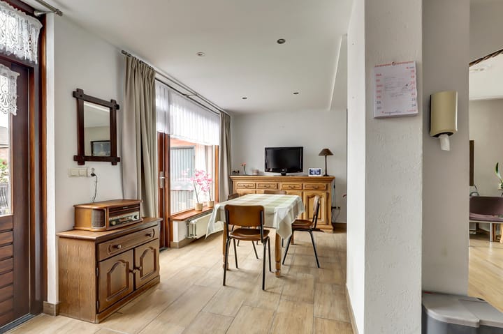 Foto 15 van Titus Brandsmastraat 31