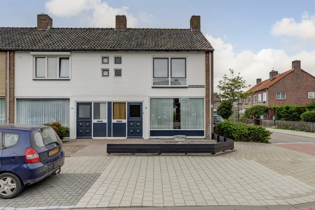 Foto 41 van Titus Brandsmastraat 31