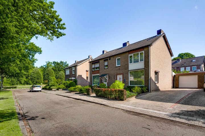 Foto 18 van Burgemeester Dohmenstraat 28