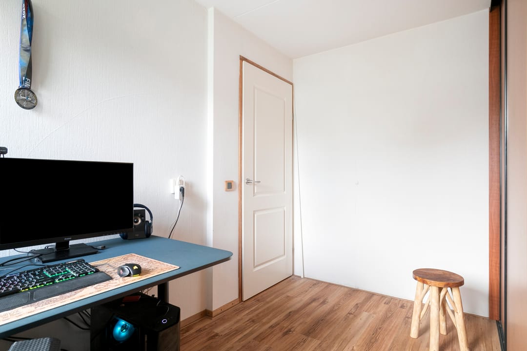 Foto 23 van Menuetstraat 11