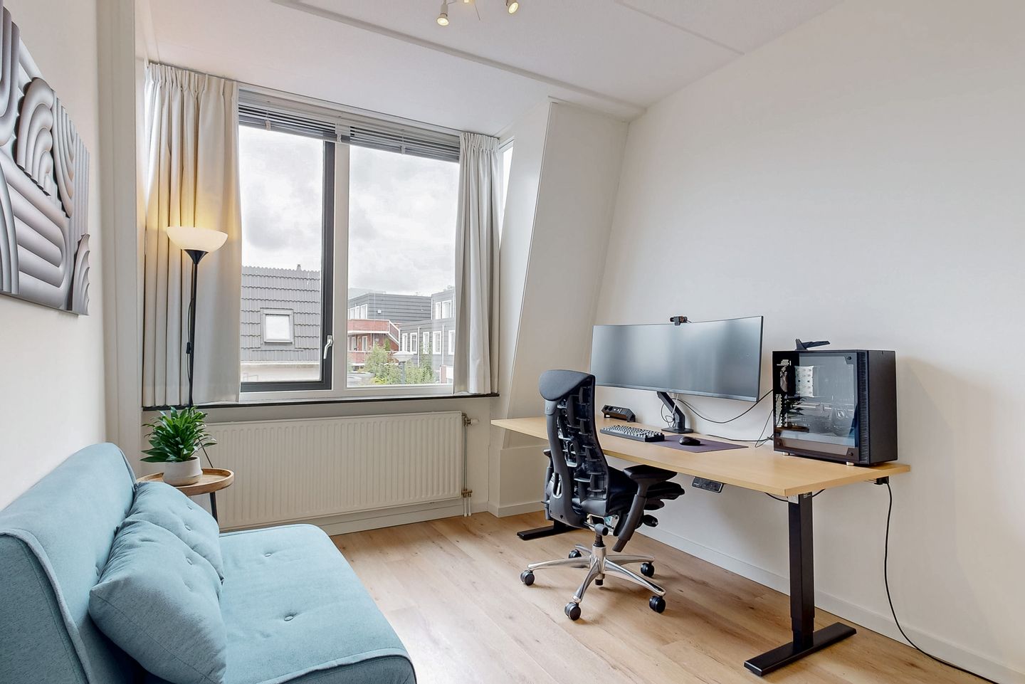 Foto 20 van De Genestetstraat 99