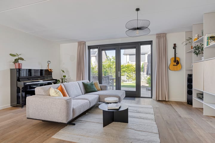 Photo 2 of Grenenhout 15