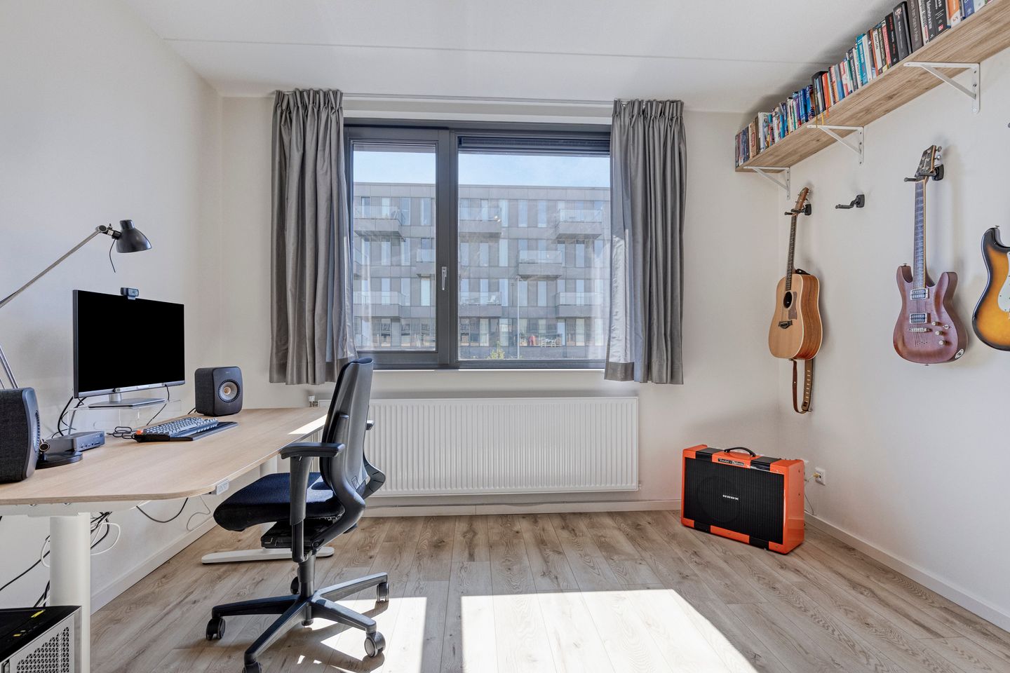 Foto 20 van Grenenhout 15