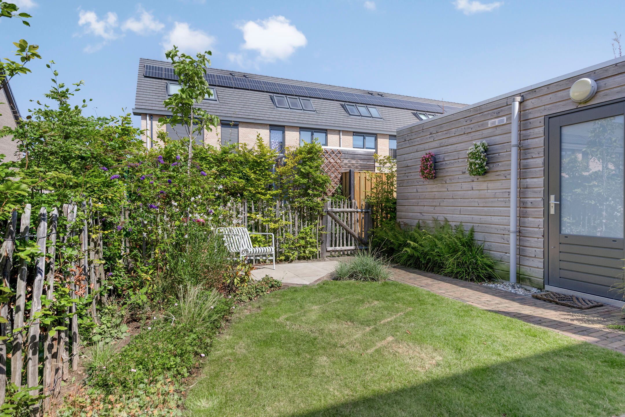 Foto 30 van Grenenhout 15