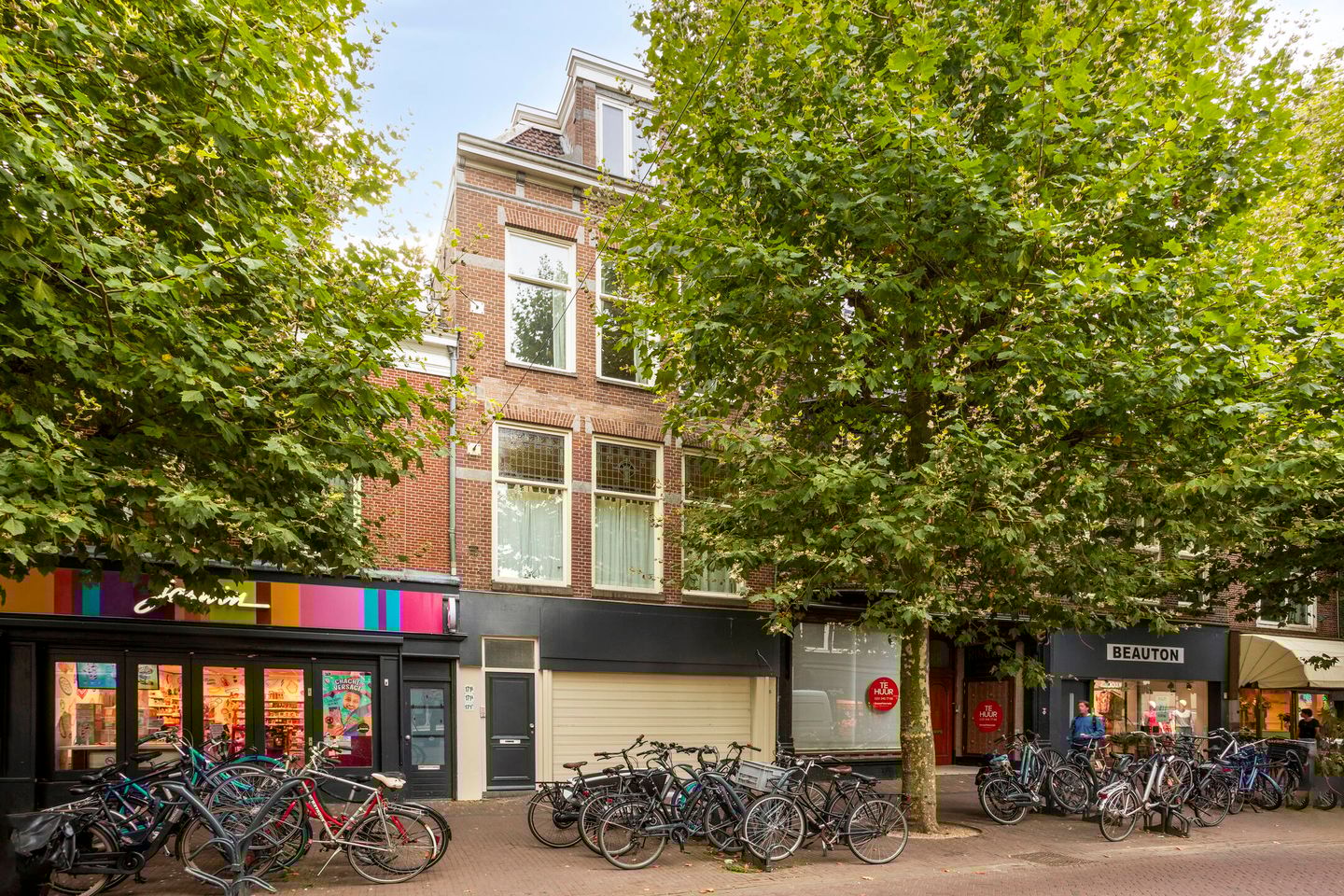 View photo 1 of Grote Houtstraat 171