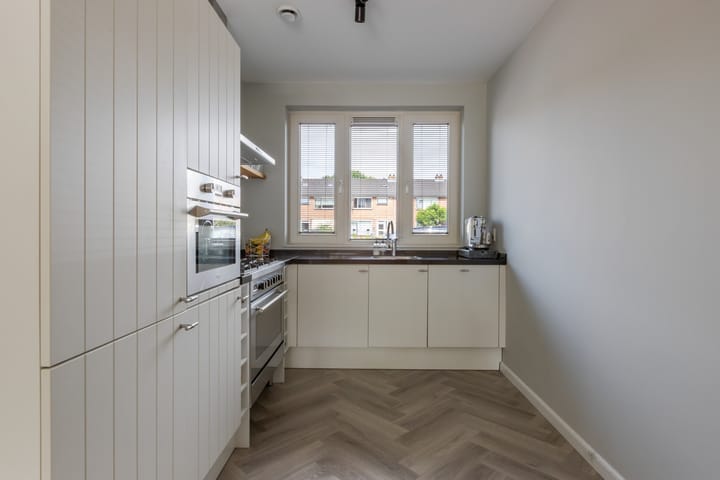 Photo 3 of Mesdagstraat 4