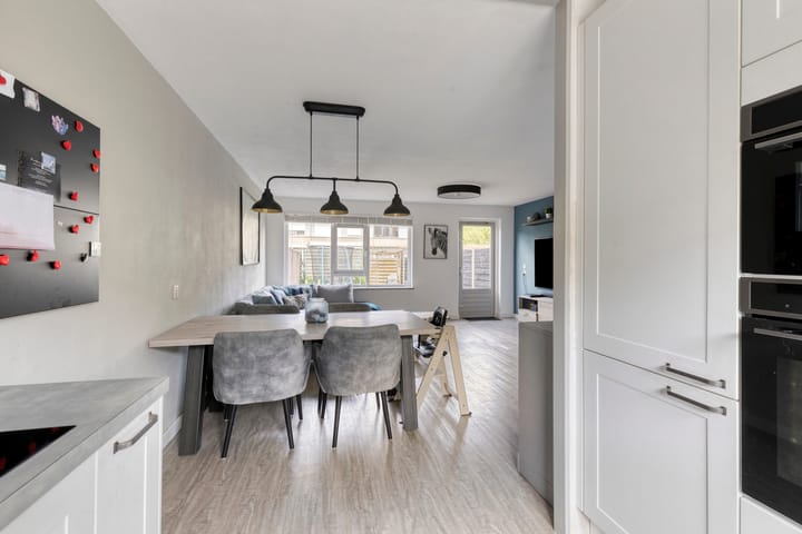 Foto 13 van Ineke Sluiterstraat 19