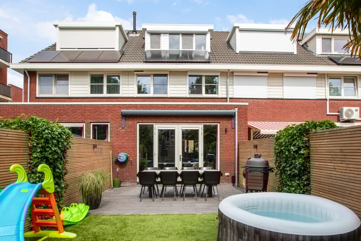 Photo 26 of Mesdagstraat 4