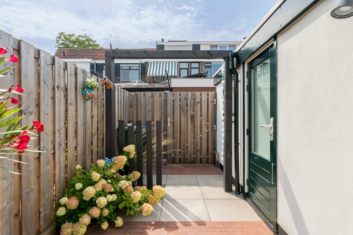 Foto 15 van Leliestraat 30