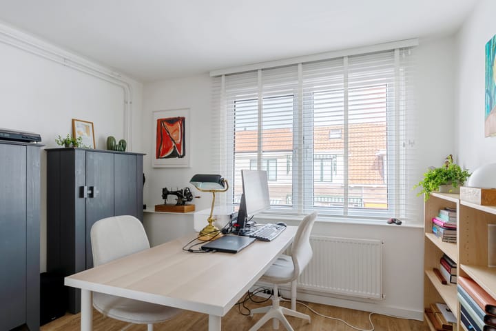 Foto 28 van Leliestraat 30