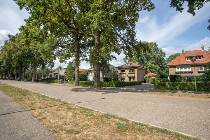 Foto 2 van Almelosestraat 23