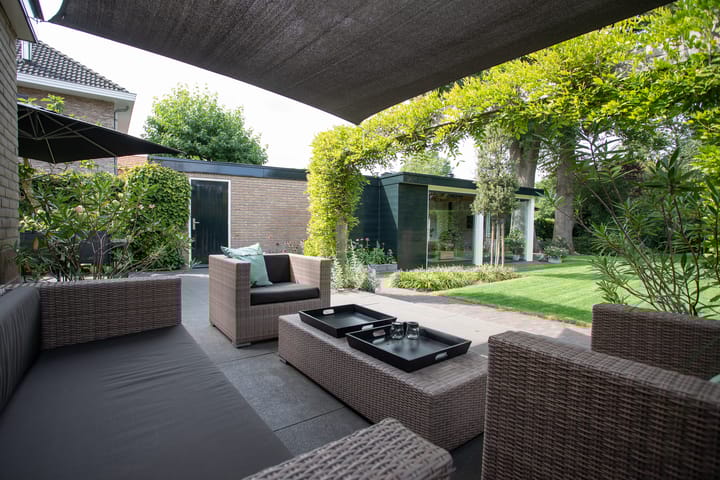 Foto 70 van Almelosestraat 23