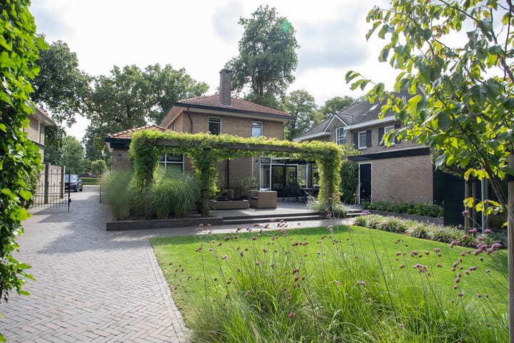 Foto 74 van Almelosestraat 23