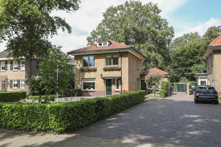 Foto 98 van Almelosestraat 23