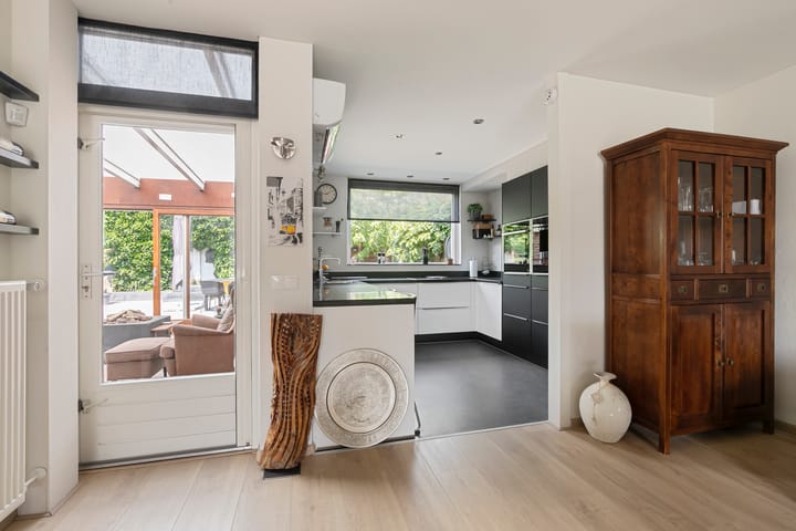 Photo 8 of de Plataan 90